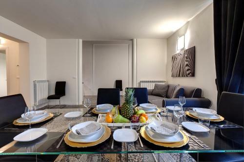 2016 Apartments
