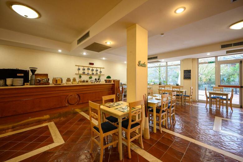 Hotel Residence Torre Di Pratolungo