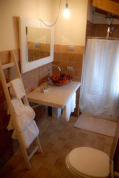 Art Gallery B&B