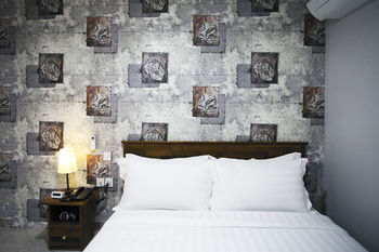 Merchant Art Boutique Hotel
