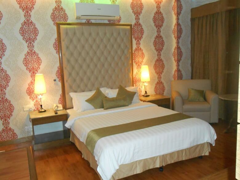 Hotel Swiss Garden