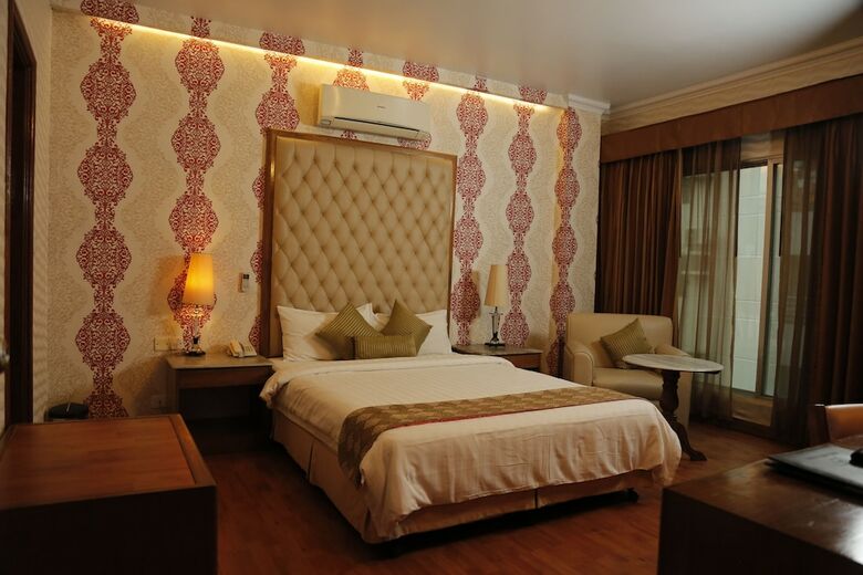 Hotel Swiss Garden