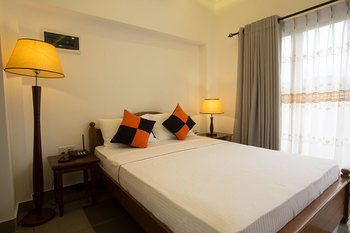 Hotel Heaven Seven Kandy