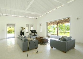 Villa Ivory House