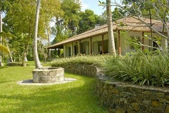 Villa Ivory House
