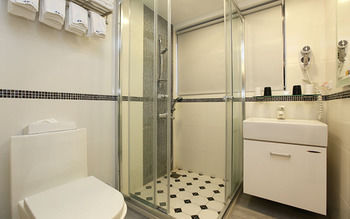 Hotel Yapo Bed & Breakfast