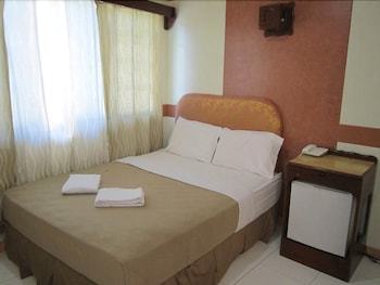 Hotel Golden Stallion Suites