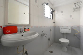Hotel Oyo Rooms Sr Nagar Extension