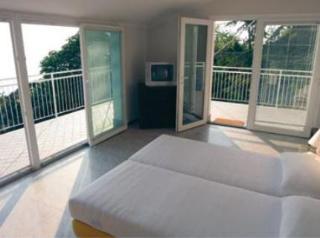 Bed & Breakfast Dream House