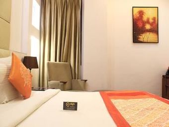 Hotel Oyo Premium Neelam Chowk