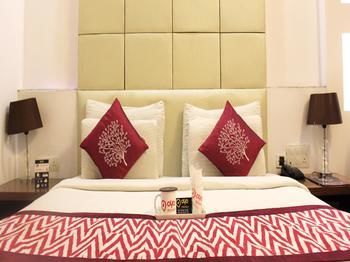 Hotel Oyo Premium Neelam Chowk