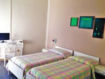 Hostal Hotel Anna