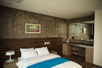 Hotel Color In Jeju
