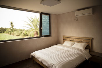 Hotel Color In Jeju