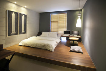Brown Dot Hotel