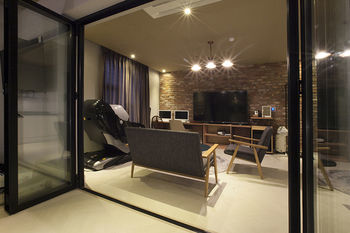 Brown Dot Hotel