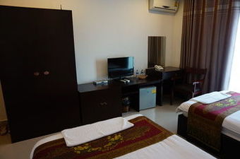 Douangchan Plaza Hotel