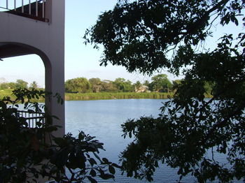 Hotel Lamanai Landings Resort And Marina