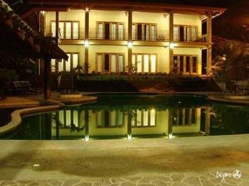 Hotel Palmeras Carrillo Beach