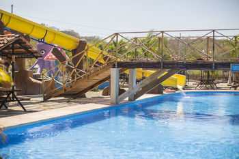 Hotel Y Parque Acuatico La Boya