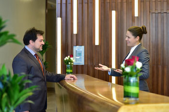 The Avenue - A Murwab Hotel