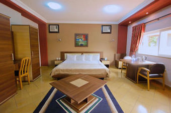 Carliza Hotel