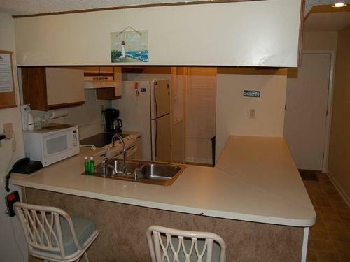 Heron Pointe D-05 Apartment