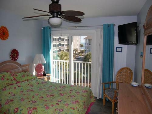 Pelican's Watch 218 Apartment