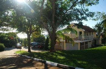 Bed & Breakfast Karibu Guesthouse