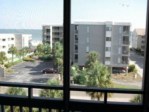 Pelican's Landing 316 Apartment