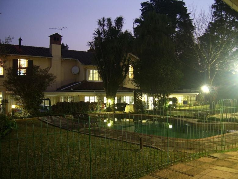 Hotel Nutmeg Guest House