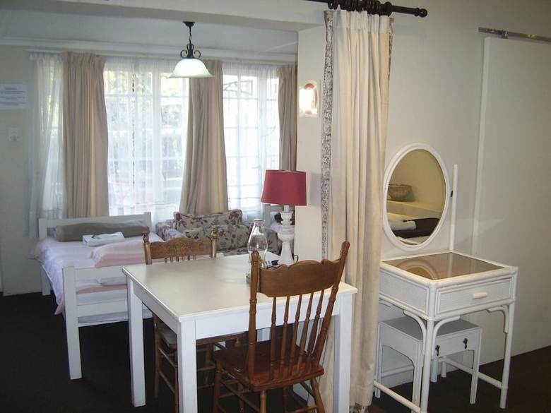Hotel Nutmeg Guest House