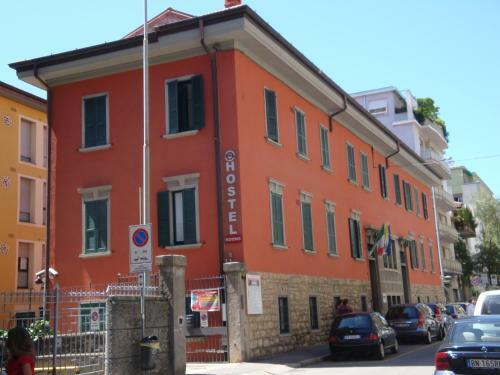 Hostal Central Hostel Bg