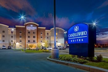 Hotel Candlewood Suites Calgary Airport North