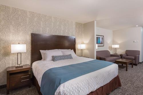 Best Western Plus Chestermere Hotel