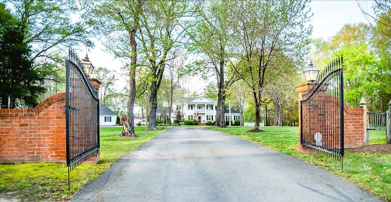 Bed & Breakfast The Virginia Cliffe Inn