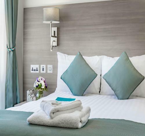 Lion & Key Hotel