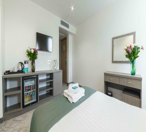 Lion & Key Hotel