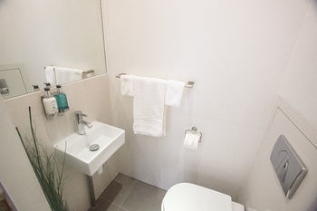 Hotel Rez Apartments