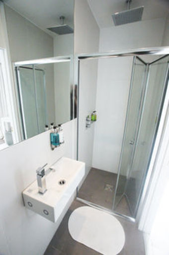 Hotel Rez Apartments