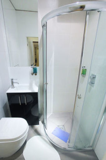 Hotel Rez Apartments