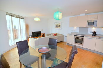 Apartment Wharf � Water Gardens