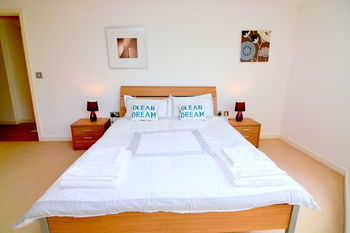Apartment Wharf � Water Gardens