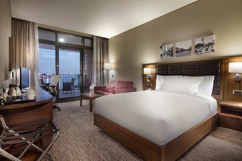 Hotel Hilton Garden Inn Izmir Bayrakli