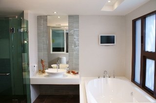 Hotel Z Through By The Zign