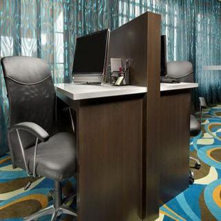 Hotel Comfort Suites