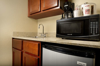 Hotel Comfort Suites