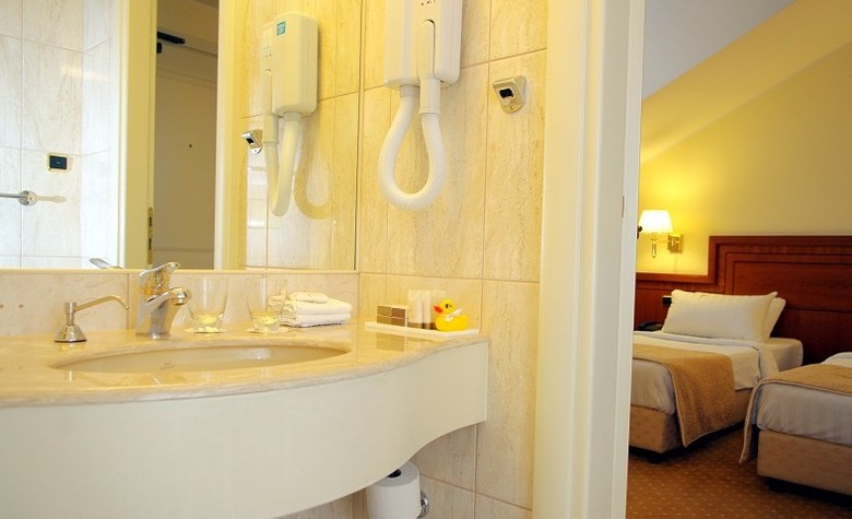 My City Hotel
