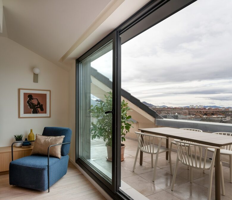 Aparthotel L�bere Vitoria