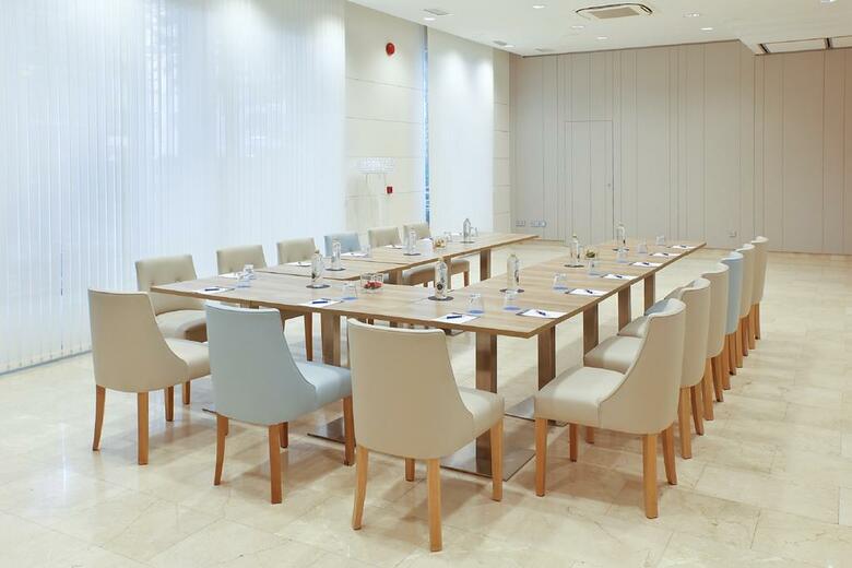 Hotel NH Canciller Ayala Vitoria